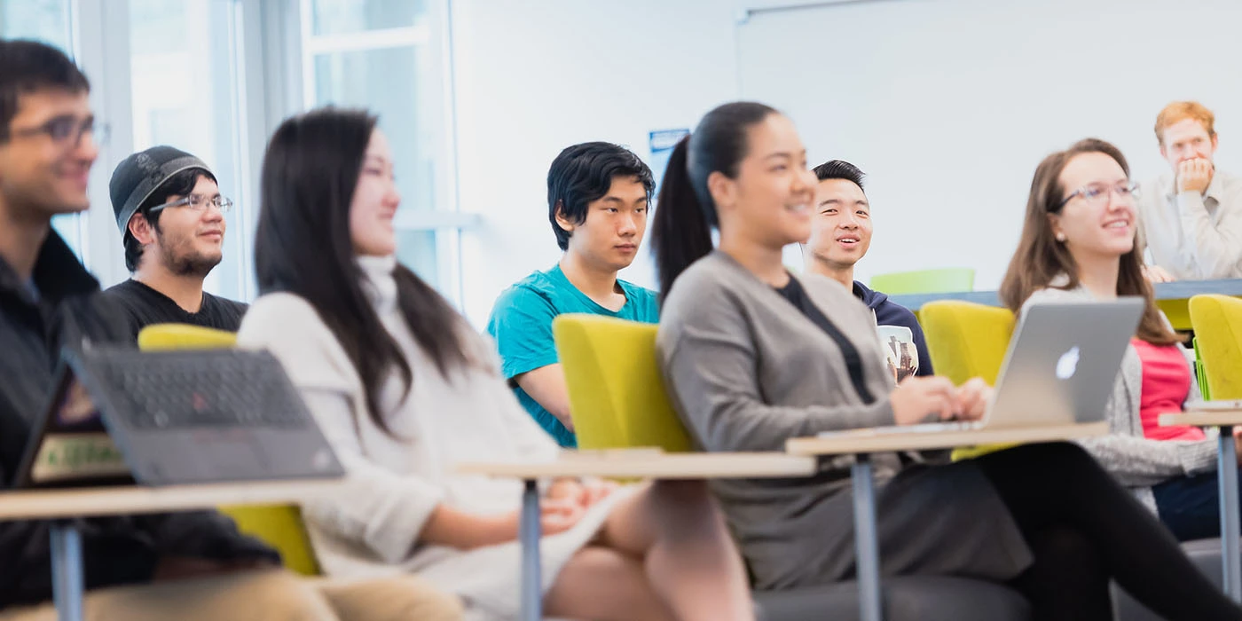 What Can You Do With a Minor in Data Science? A 2024 Guide